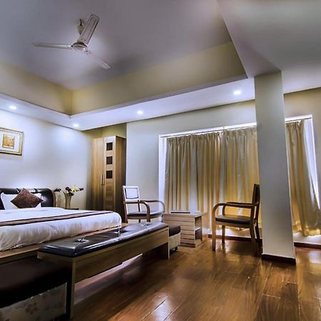 Hotel Akash Sarovar 普鲁利耶 外观 照片