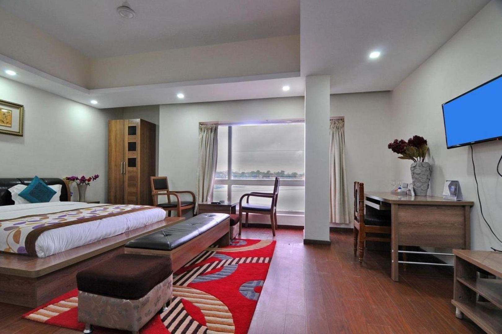 Hotel Akash Sarovar 普鲁利耶 外观 照片