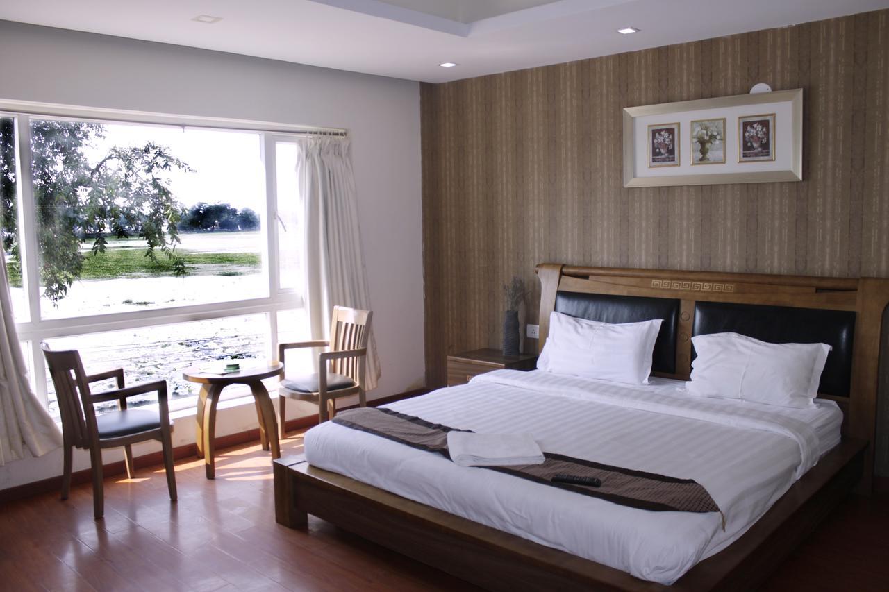 Hotel Akash Sarovar 普鲁利耶 外观 照片