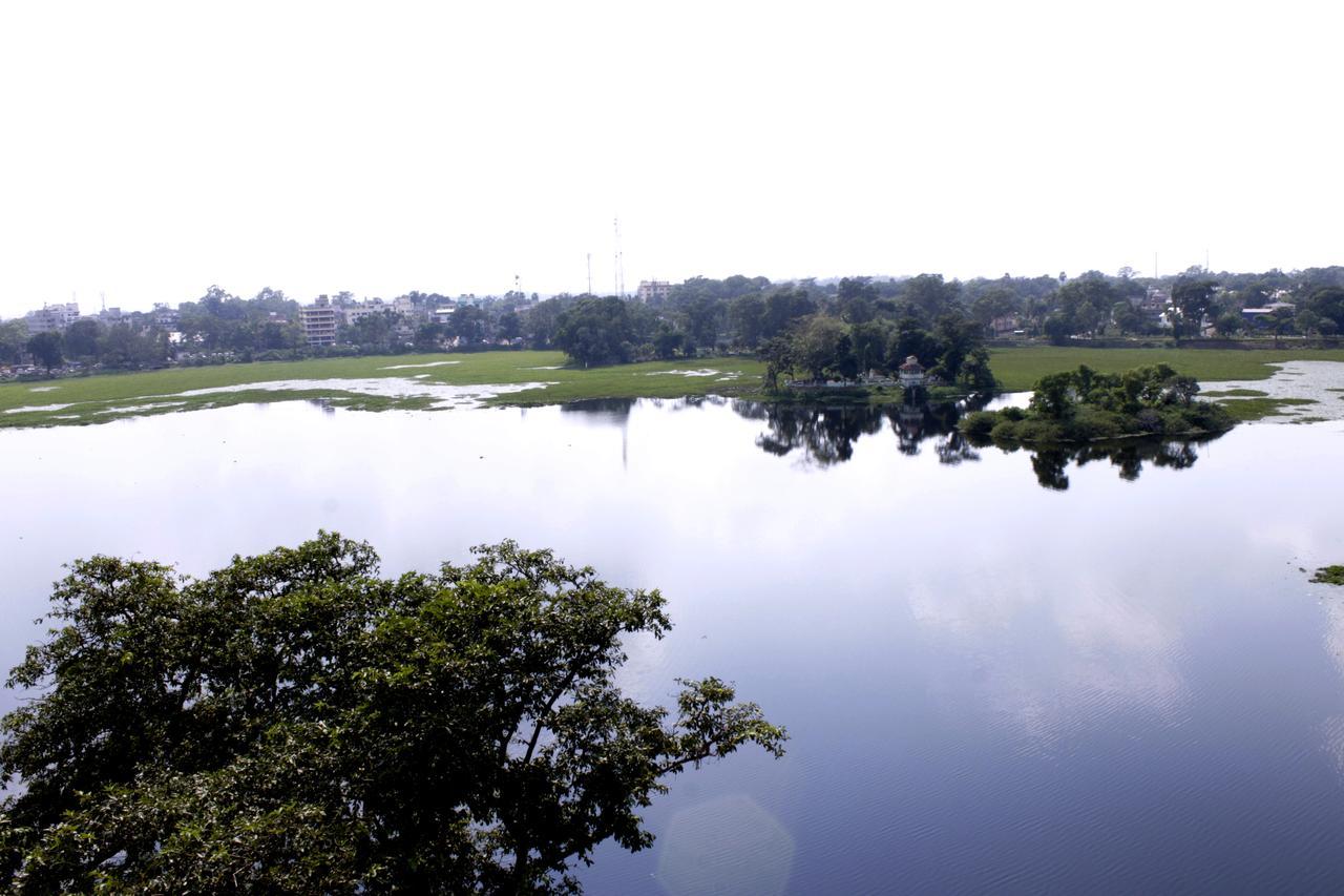Hotel Akash Sarovar 普鲁利耶 外观 照片