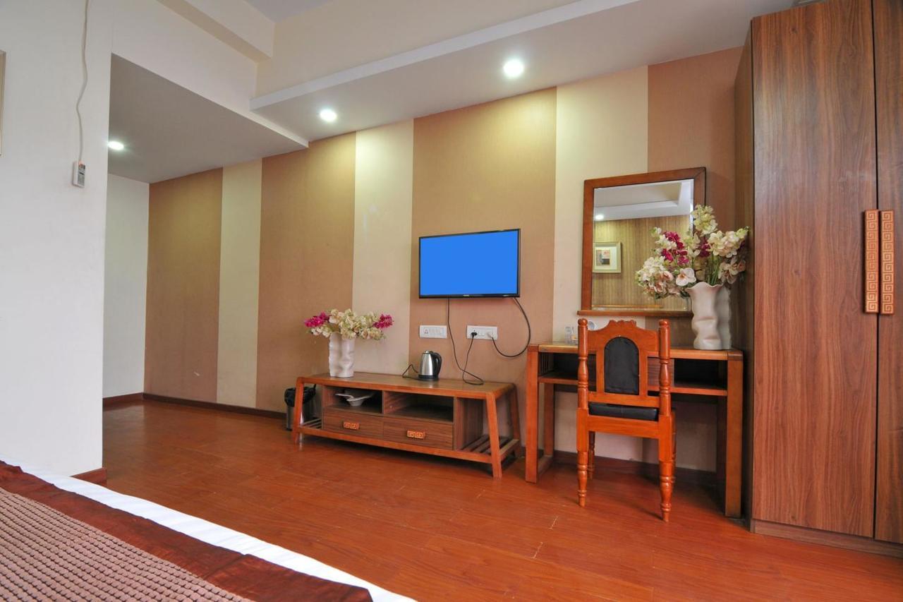 Hotel Akash Sarovar 普鲁利耶 外观 照片